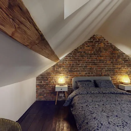 Holiday home Quai Saint-leonard - La Renommee